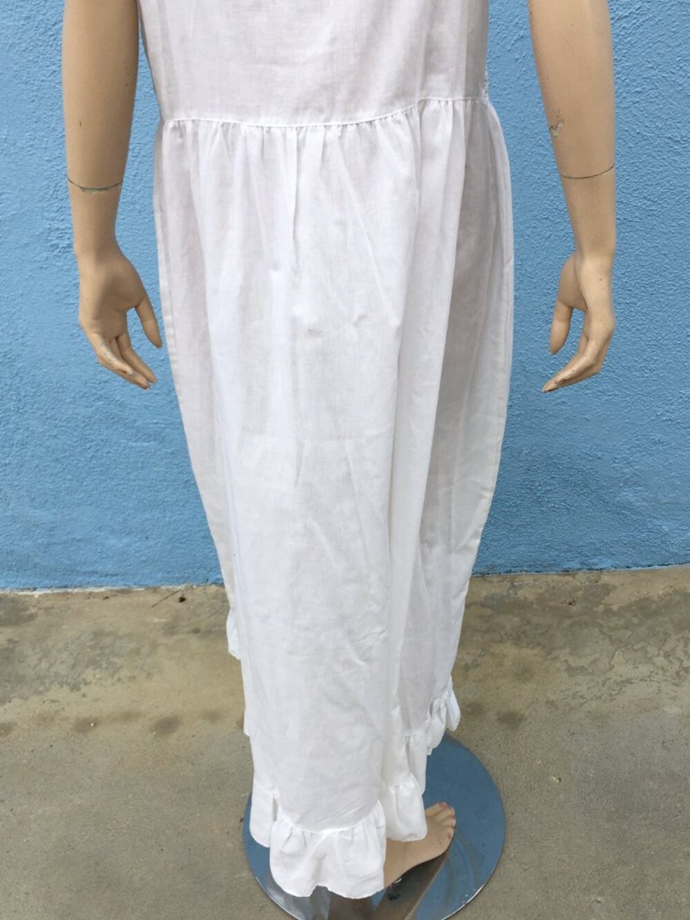 NWT Laura Ashley White Romantic Gown Nightgown Lace Sleeveless sz L Cottagecore - Picture 8 of 10